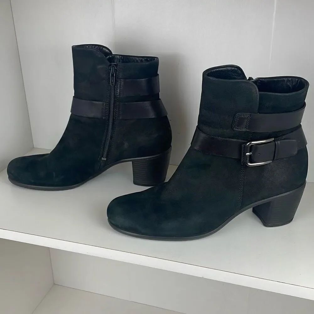 Ecco Black Nubuck Leather Ankle Boots 40